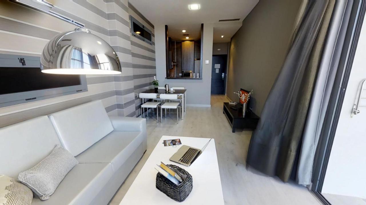 Leo Deluxe Punta Umbria (Adults Only)公寓 外观 照片