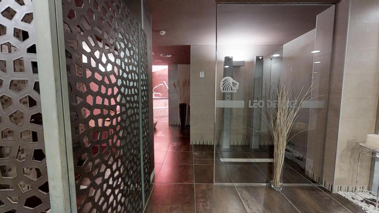 Leo Deluxe Punta Umbria (Adults Only)公寓 外观 照片